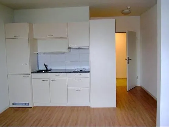 02_KucheEinzimmerwohnung_543-1920w